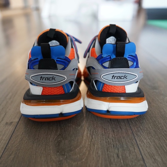 Balenciaga track sneakers - Picture 7 of 16